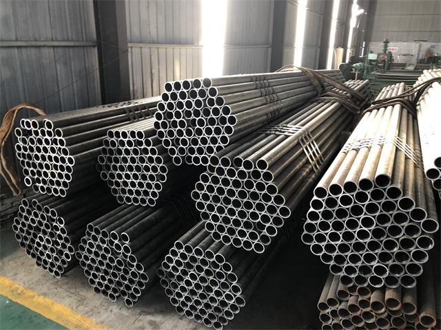 哈密小口径厚壁无缝钢管