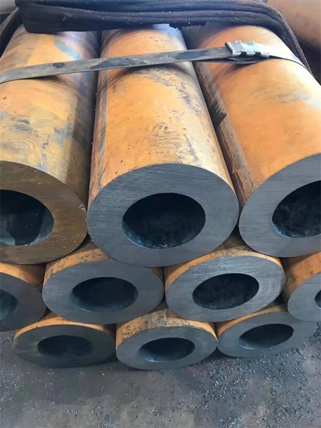 哈密20号厚壁无缝钢管